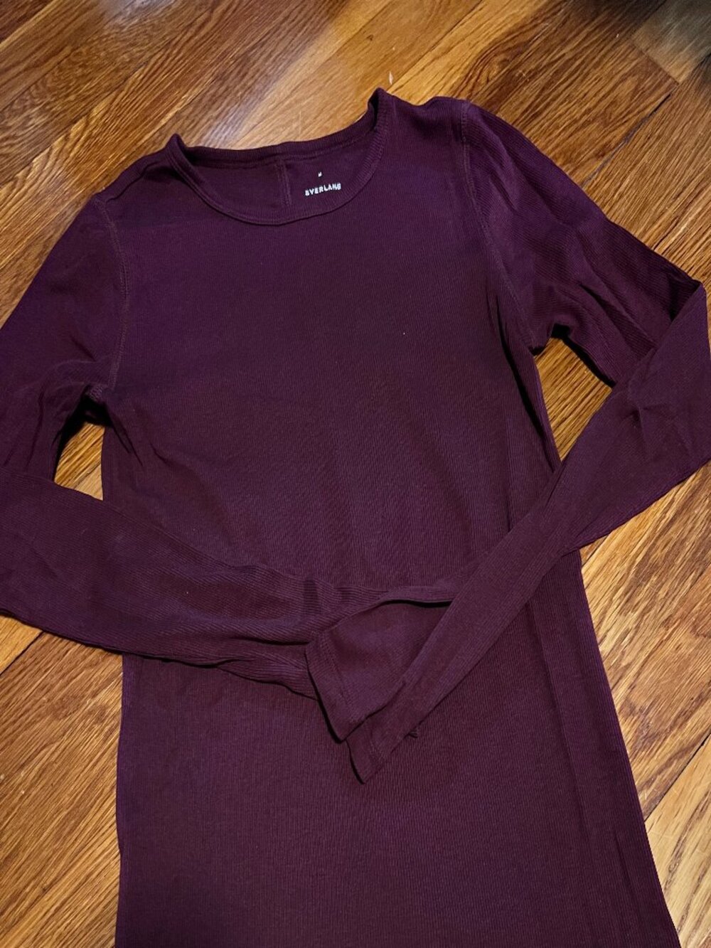 Luxe Rib Long-Sleeved Supima Cotton Crew by Everlane in Burgundy Colour